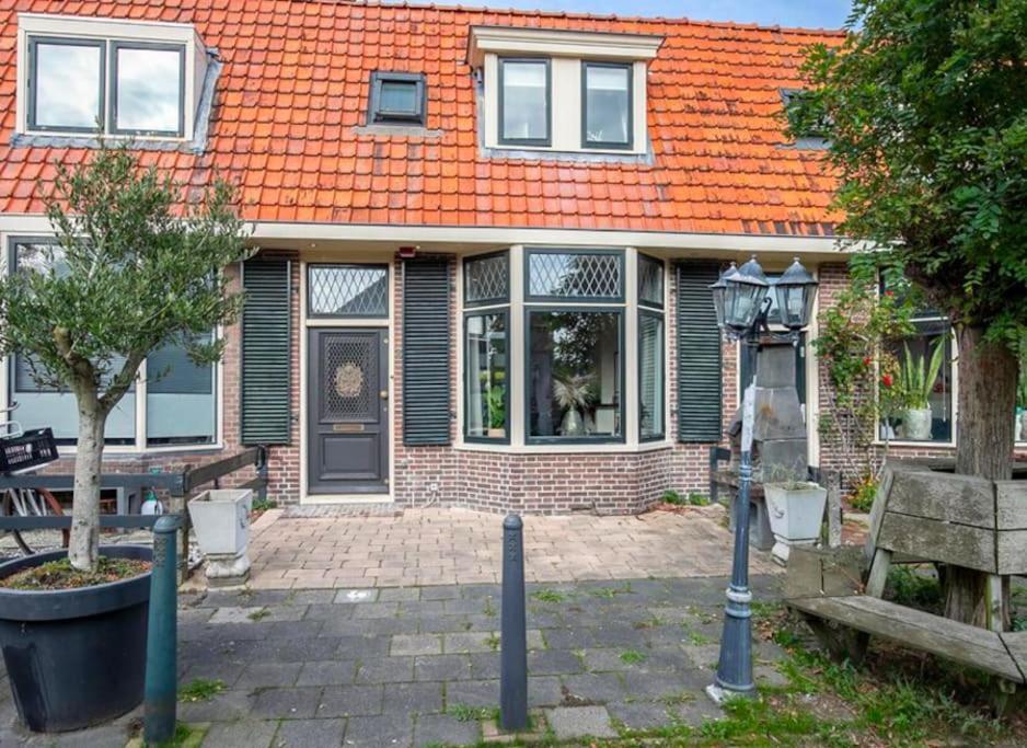 Een Heerlijke Woning Op Loopafstand Van Centrum! Leeuwarden Eksteriør bilde